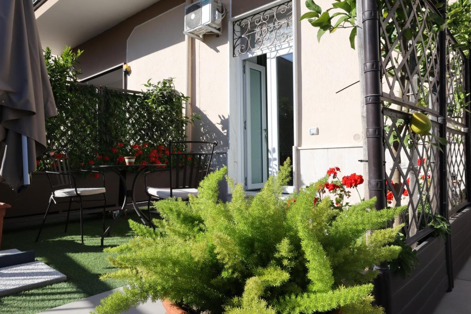 Sole Apartments Sarno Buitenkant foto